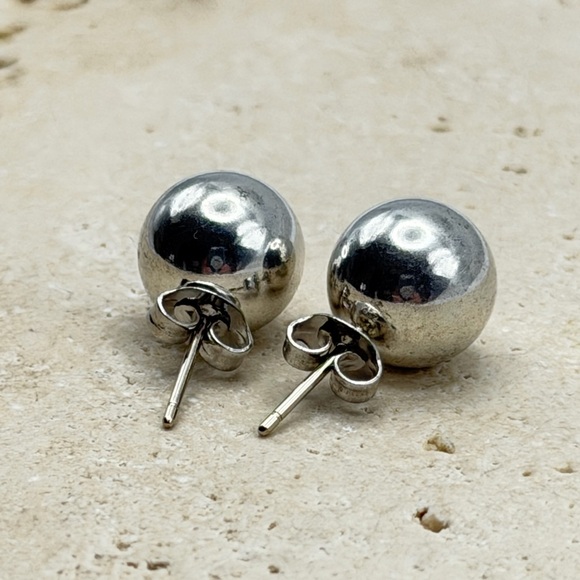 Tiffany & Co. Silver Ball Earrings - Picture 14 of 16